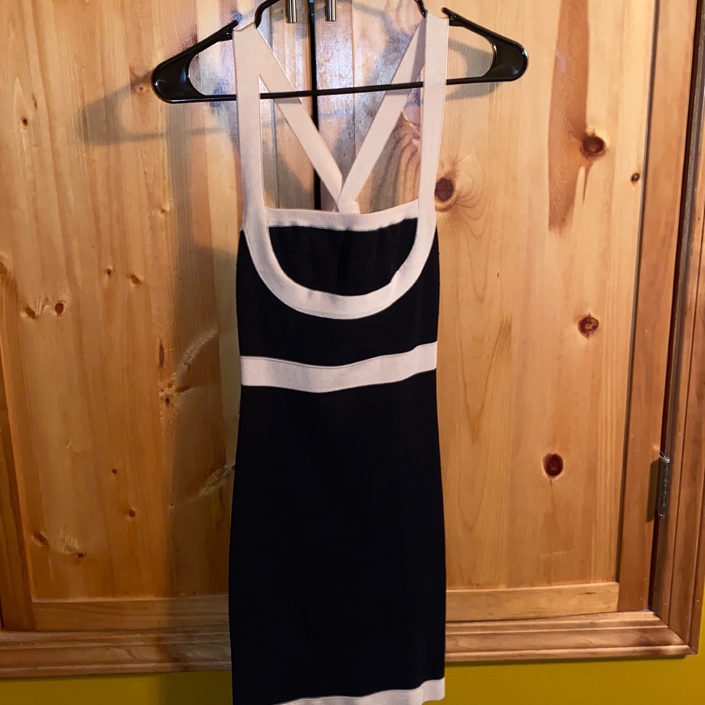 woman’s bebe mini dress
